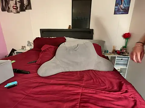 Snapshot of AngelSinz69 chatting on 03.22.25 AngelSinz69 online show from 03.22.25