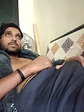 Snapshot of sushilbhosale667 chatting on 11.26.25 sushilbhosale667 online show from 11.26.25