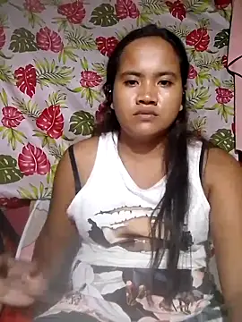 Sexiest quen online show from 12.14.25