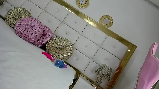 Snapshot of KendalStallyon chatting on 03.06.25 KendalStallyon online show from 03.06.25