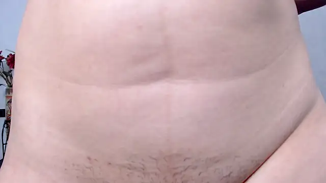 Snapshot of AikoTailor chatting on 11.26.25 AikoTailor online show from 11.26.25