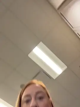 cinnatitties online show from 10.28.25