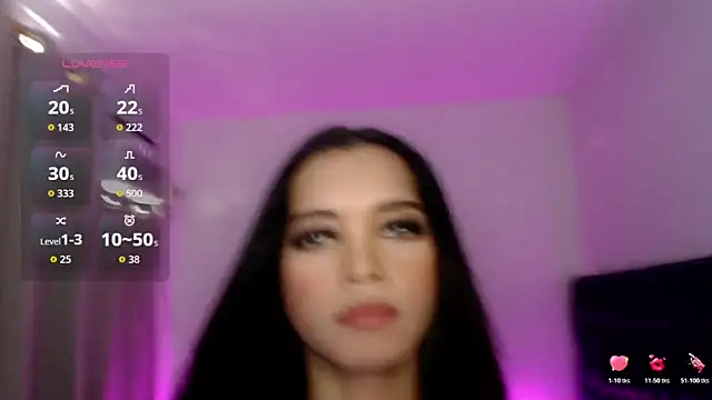 Kelsey Love online show from 11.29.25