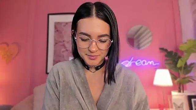 SoySaraa online show from 01.25.25