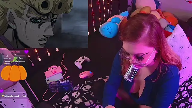 evamila online show from 10.15.25