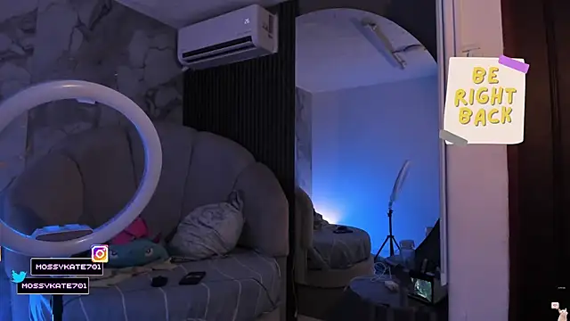 Katemoss70 online show from 02.22.26