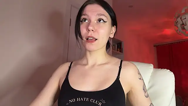 pinkdolly18 online show from 02.24.25