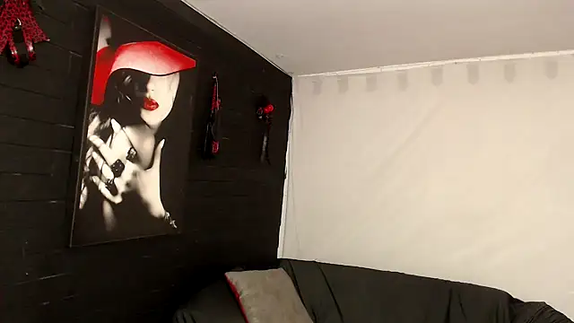 Snapshot of agatha_prime chatting on 02.21.26 agatha prime online show from 02.21.26