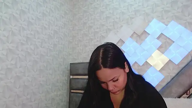 Snapshot of EmilyQueen3x chatting on 09.25.25 EmilyQueen3x online show from 09.25.25