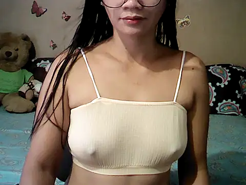 Mia Rein online show from 04.10.26