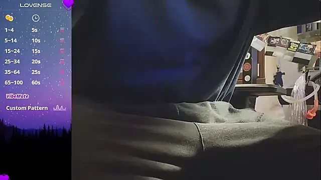 Purple Flamingo online show from 03.01.26