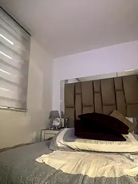 Amber Parker online show from 12.05.25