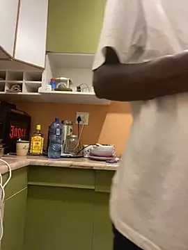 Snapshot of amiable12 chatting on 02.14.26 amiable12 online show from 02.14.26