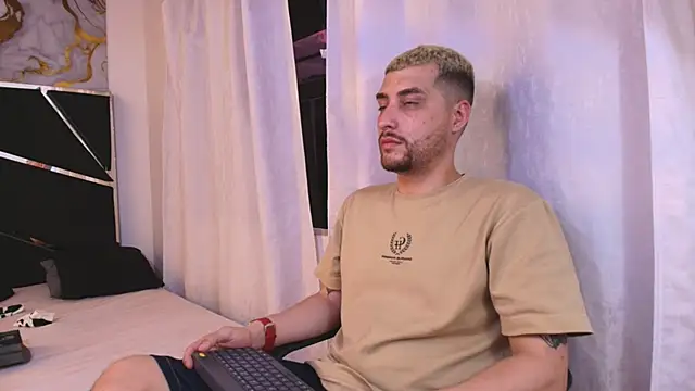 Pleasure Vibes23 online show from 10.14.25