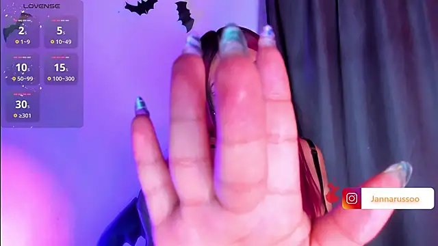 EmmaRusso online show from 10.09.25