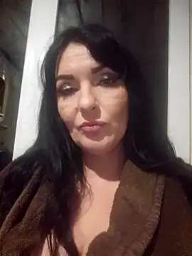 Flo Sandra online show from 11.23.25