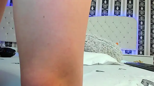 Aidasina online show from 02.16.25