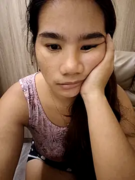 Snapshot of Kissy07 chatting on 10.19.25 Kissy07 online show from 10.19.25