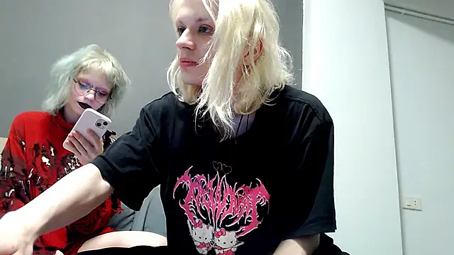 Alien Bella online show from 01.31.25