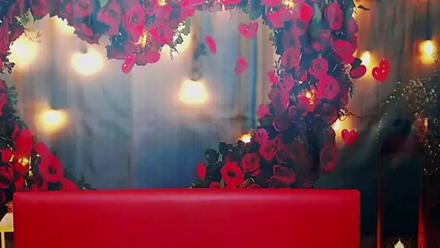 Snapshot of MilaLoona chatting on 03.06.25 MilaLoona online show from 03.06.25