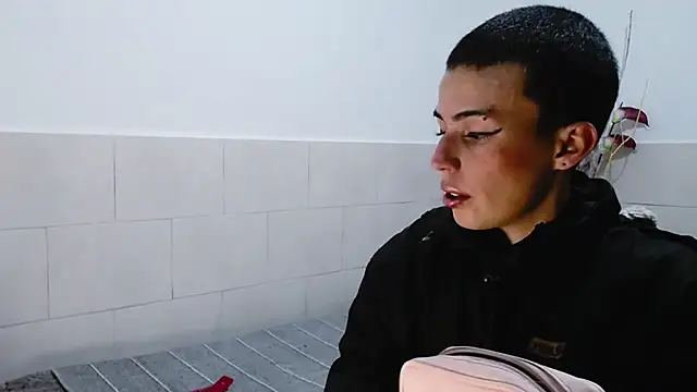 Cocain Atenea online show from 12.17.25