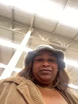 Snapshot of BigFineSelena chatting on 01.10.26 BigFineSelena online show from 01.10.26