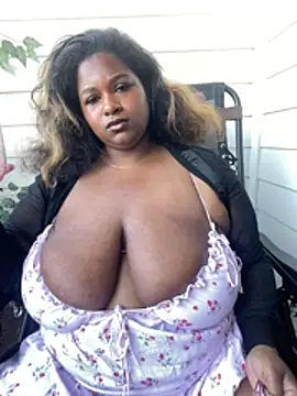 BigFineSelena online show from 03.19.26