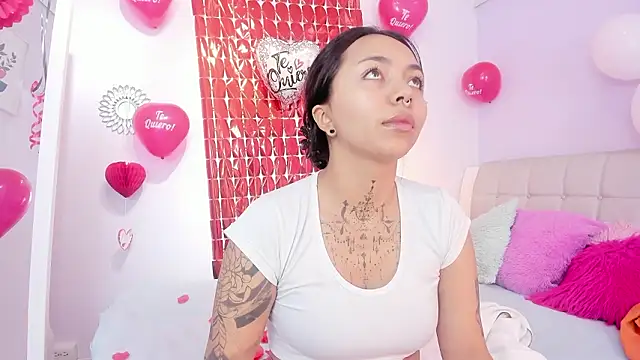 miss soffi  online show from 02.14.26