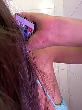 loolla 23 online show from 03.01.25