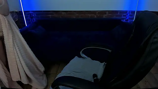 Kamilla Hot online show from 02.12.25