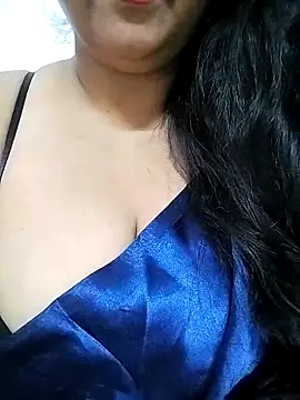 rekhabb123 online show from 12.13.25