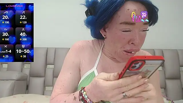 Snapshot of Kittywhiteass chatting on 02.06.26 Kittywhiteass online show from 02.06.26