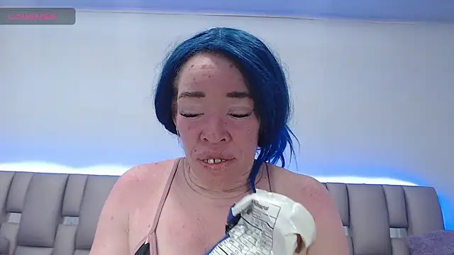 Snapshot of Kittywhiteass chatting on 02.19.26 Kittywhiteass online show from 02.19.26