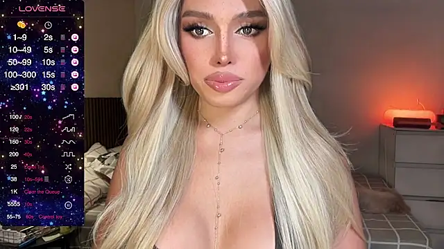 Snapshot of Judi_Abas chatting on 10.14.25 Judi Abas online show from 10.14.25