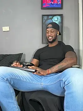 blackdrey18 online show from 02.26.25