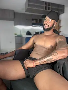 blackdrey18 online show from 10.20.25