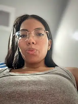 SheenaBrooke online show from 04.03.26