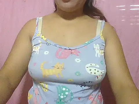HungryPussypinayX online show from 05.25.26