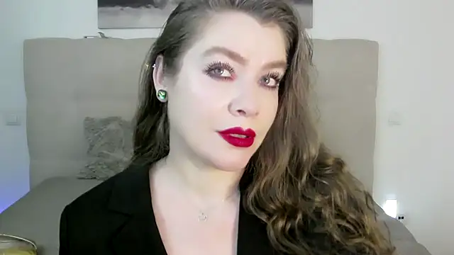 Snapshot of PetersEmily chatting on 01.09.25 PetersEmily online show from 01.09.25