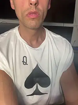 Snapshot of DominicFerriera chatting on 11.03.25 DominicFerriera online show from 11.03.25