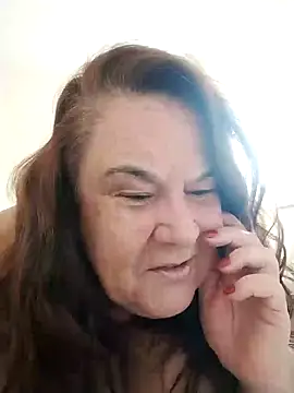 Yaya Mineira online show from 01.24.25