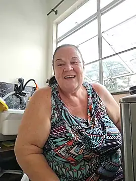 Yaya Mineira online show from 03.12.26