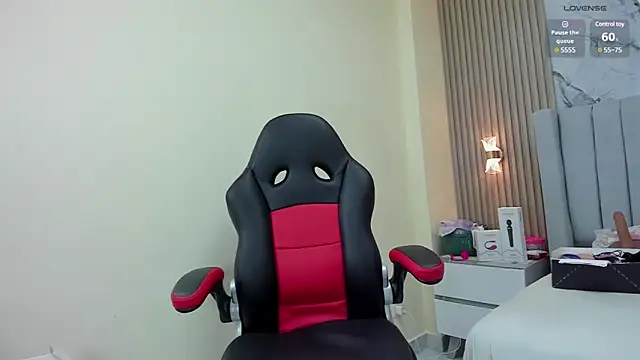 MAGIEVANS1 online show from 02.10.25