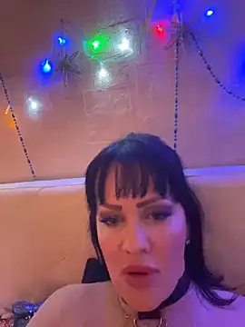 Snapshot of Lolaley2 chatting on 01.24.25 Lolaley2 online show from 01.24.25