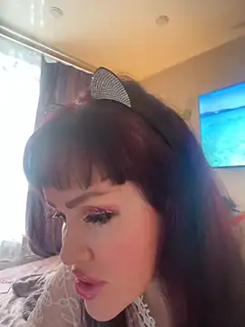 Lolaley2 online show from 02.20.26