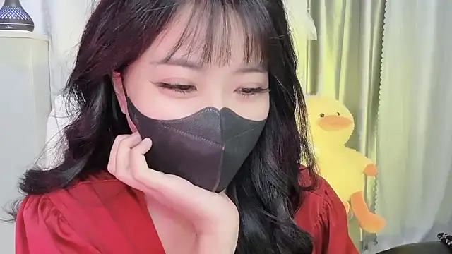 Mya Lee online show from 02.10.25