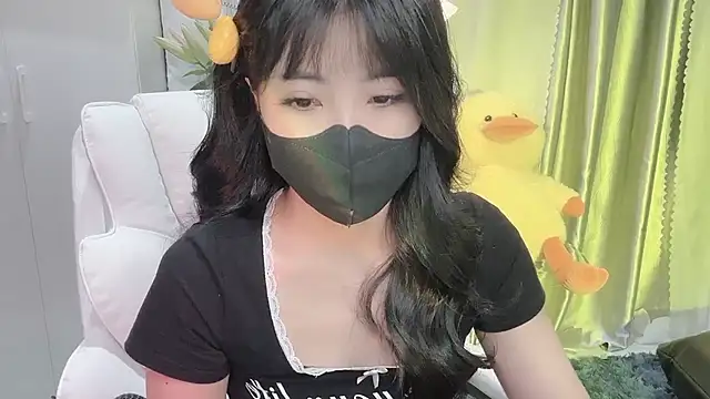 Mya Lee online show from 02.14.25