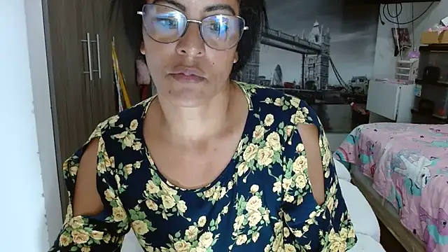 kateleyagrey online show from 01.11.25