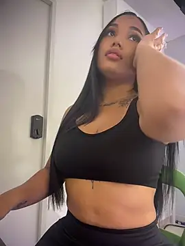 TianaaJackson online show from 05.05.26
