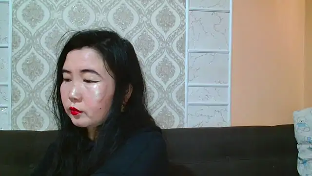 Snapshot of Bet_Lu chatting on 01.29.25 Bet Lu online show from 01.29.25